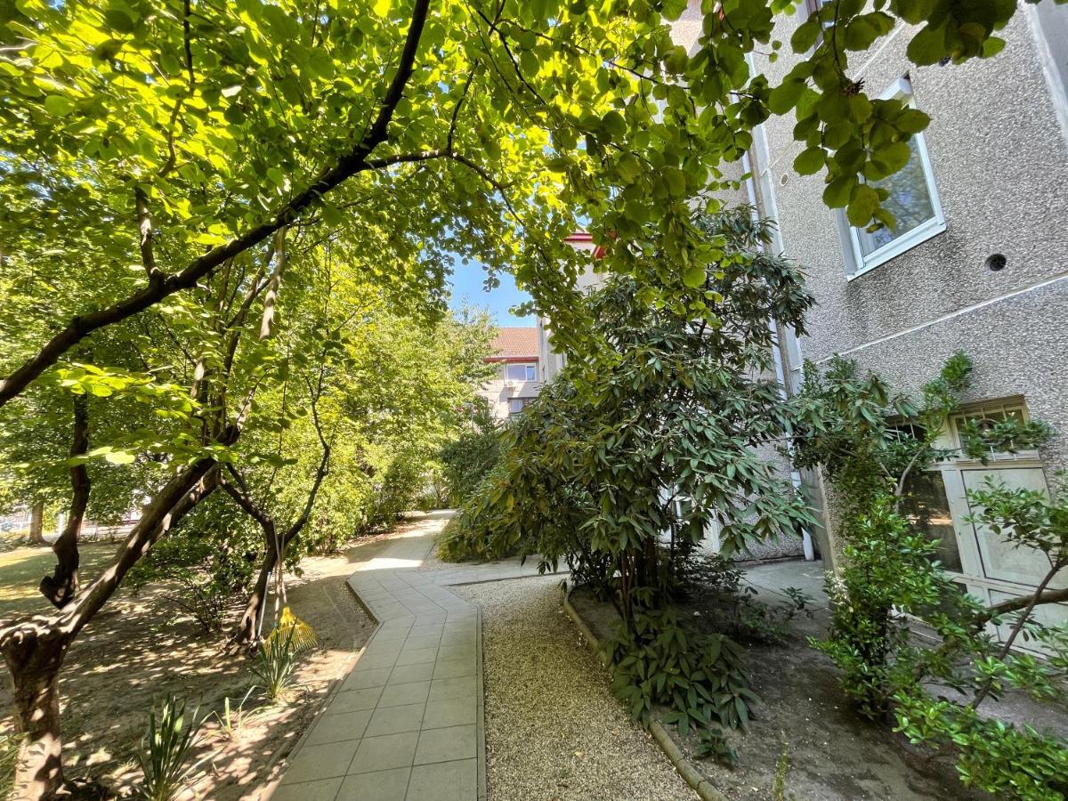 Le Petit Leisure Apartamento Budapest Exterior foto